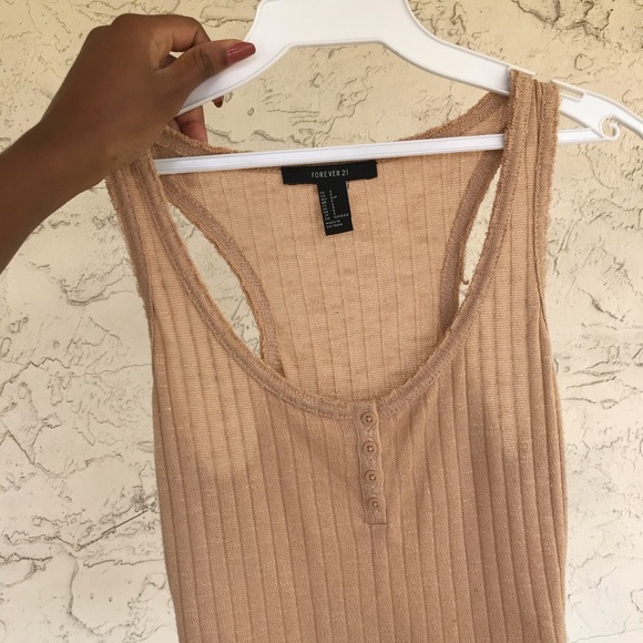 BEACH CROP TOP - Picture 1 of 4